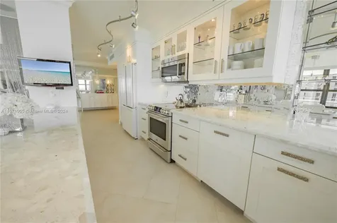 9801 Collins Avenue Bal Harbour FL 33154