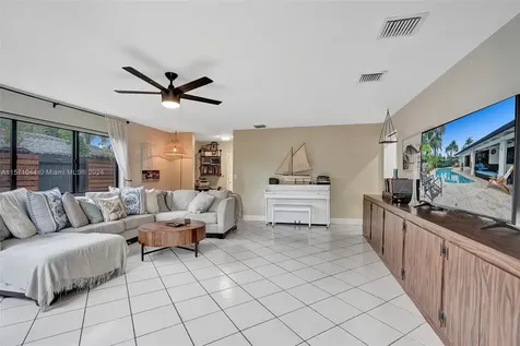 2718 Scott Street Hollywood FL 33020