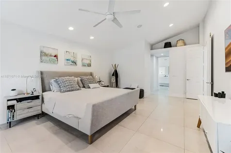 244 Landings Boulevard Weston FL 33327