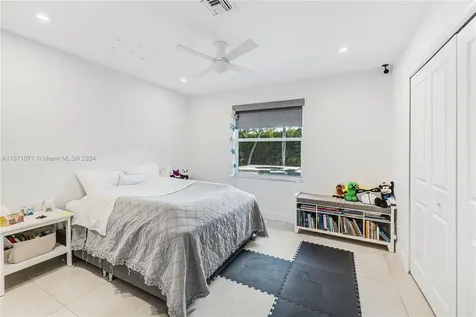244 Landings Boulevard Weston FL 33327