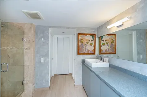 141 Crandon Boulevard Key Biscayne FL 33149