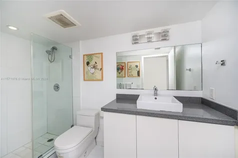 141 Crandon Boulevard Key Biscayne FL 33149