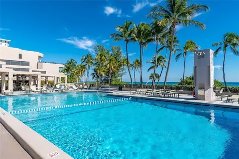 141 Crandon Boulevard Key Biscayne FL 33149