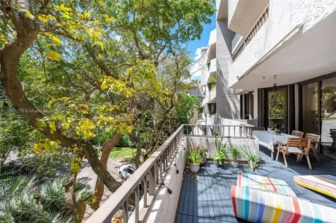 141 Crandon Boulevard Key Biscayne FL 33149