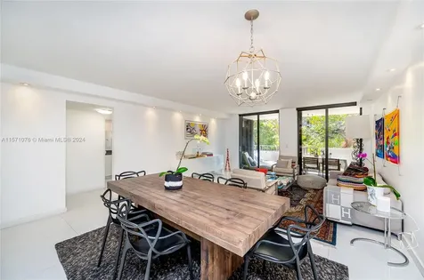 141 Crandon Boulevard Key Biscayne FL 33149