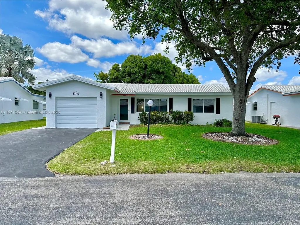 8227 NW 15th Street Plantation FL 33322