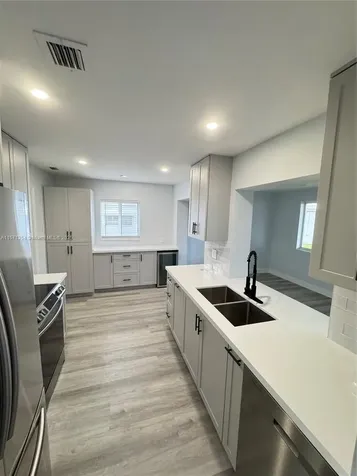 8227 NW 15th Street Plantation FL 33322