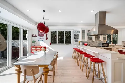 6320 Allison Road Miami Beach FL 33141