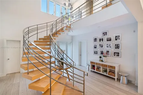 6320 Allison Road Miami Beach FL 33141