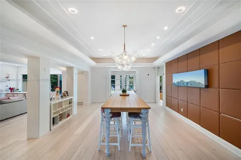 6320 Allison Road Miami Beach FL 33141