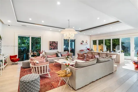 6320 Allison Road Miami Beach FL 33141