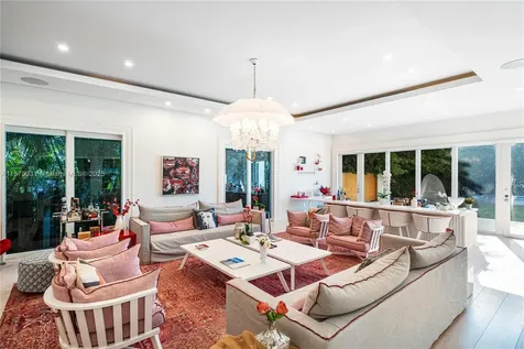 6320 Allison Road Miami Beach FL 33141