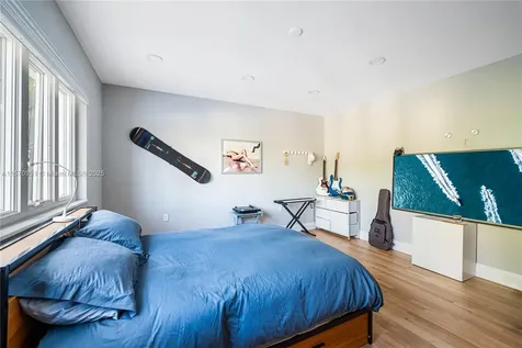 6320 Allison Road Miami Beach FL 33141