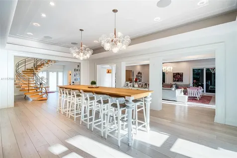 6320 Allison Road Miami Beach FL 33141