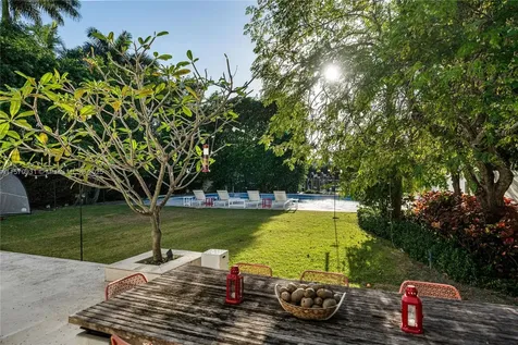 6320 Allison Road Miami Beach FL 33141
