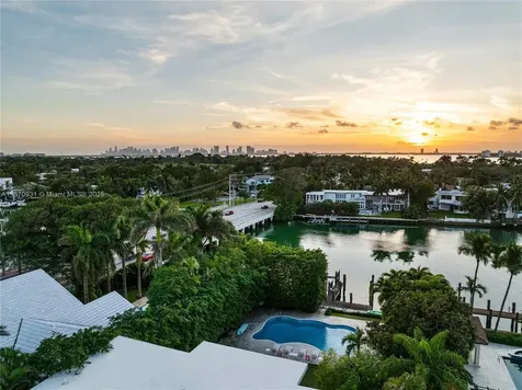 6320 Allison Road Miami Beach FL 33141
