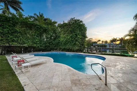 6320 Allison Road Miami Beach FL 33141