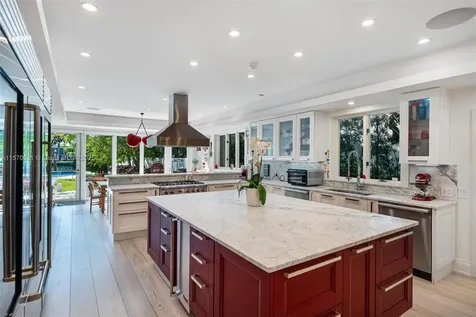 6320 Allison Road Miami Beach FL 33141