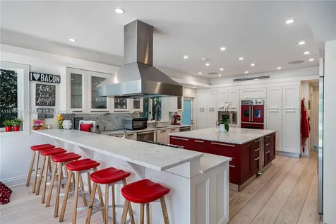 6320 Allison Road Miami Beach FL 33141