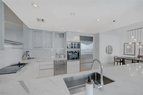 520 West Avenue Miami Beach FL 33139