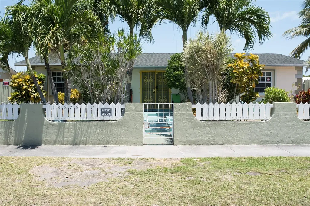 14875 SW 304th Terrace Homestead FL 33033
