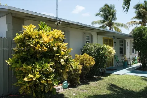 14875 SW 304th Terrace Homestead FL 33033