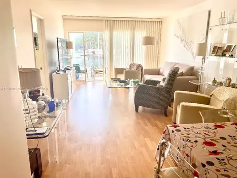 465 Paradise Isle Boulevard Hallandale Beach FL 33009