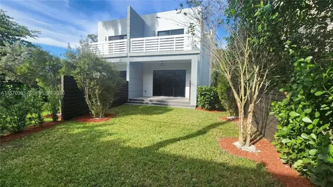 808 SW 9th Street Fort Lauderdale FL 33315