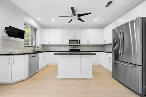 1210 Camellia Circle Weston FL 33326