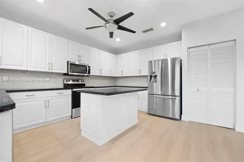 1210 Camellia Circle Weston FL 33326