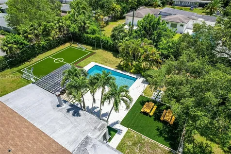 7800 SW 96th Street Miami FL 33156-7511