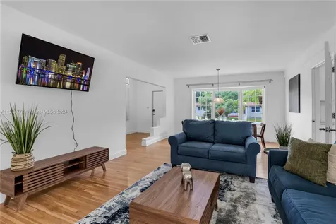 7800 SW 96th Street Miami FL 33156-7511