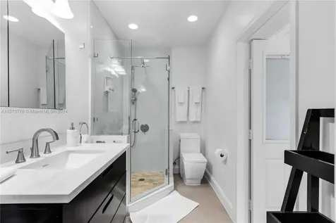 7800 SW 96th Street Miami FL 33156-7511
