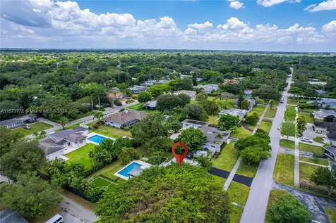 7800 SW 96th Street Miami FL 33156-7511