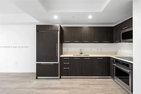45 SW 9th Street Miami FL 33130