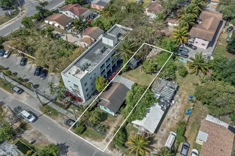 7536 NE 1st Avenue Miami FL 33138