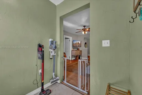 7536 NE 1st Avenue Miami FL 33138