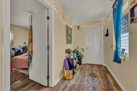 7536 NE 1st Avenue Miami FL 33138