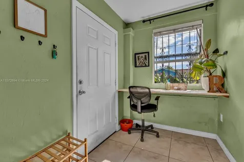 7536 NE 1st Avenue Miami FL 33138