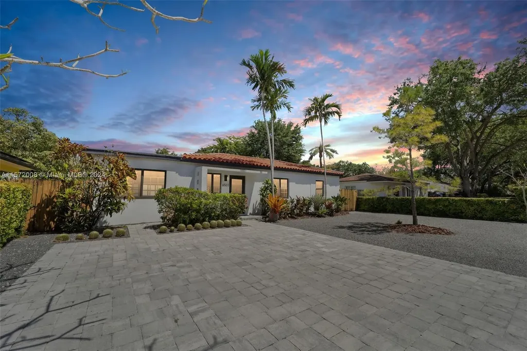 6501 SW 64th Avenue South Miami FL 33143
