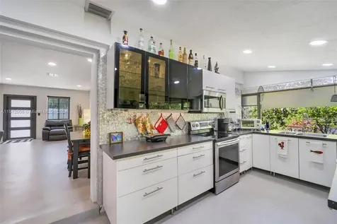 6501 SW 64th Avenue South Miami FL 33143