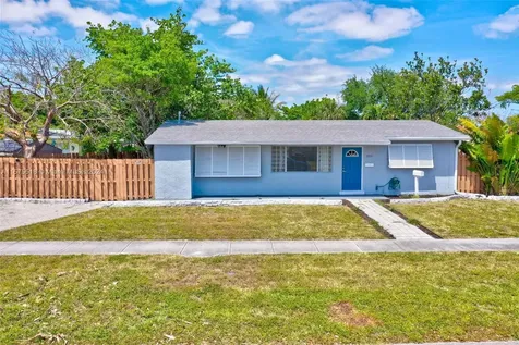 331 NW 38th Street Deerfield Beach FL 33064