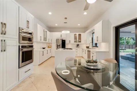 6711 SW 138th Street Palmetto Bay FL 33158