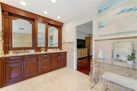 6711 SW 138th Street Palmetto Bay FL 33158