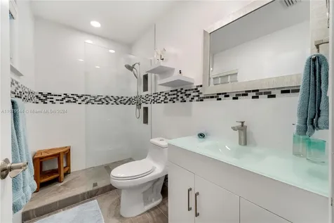 6711 SW 138th Street Palmetto Bay FL 33158