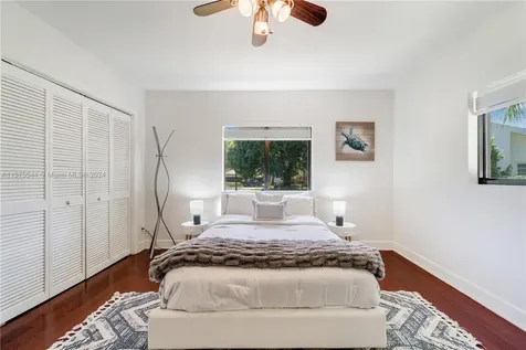 6711 SW 138th Street Palmetto Bay FL 33158