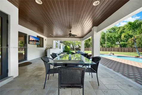 6711 SW 138th Street Palmetto Bay FL 33158