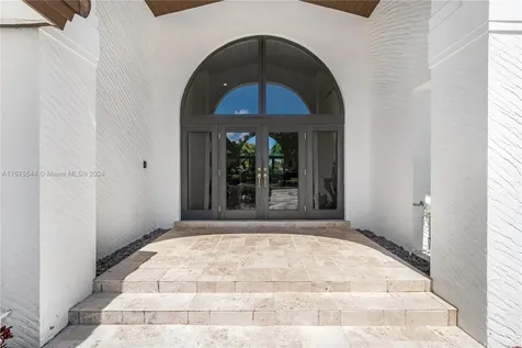 6711 SW 138th Street Palmetto Bay FL 33158