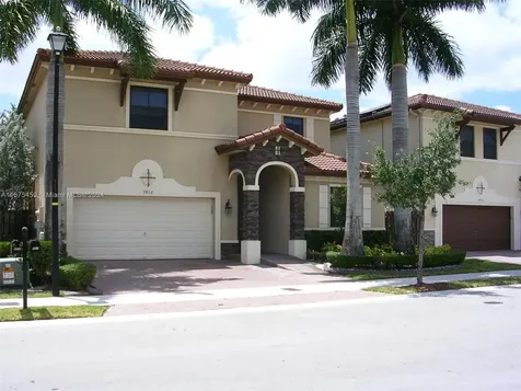 9832 NW 87th Terrace Doral FL 33178