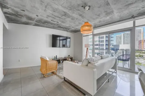 3250 NE 1st Avenue Miami FL 33137